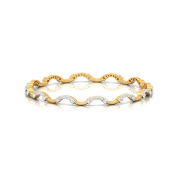 Curve Bangle