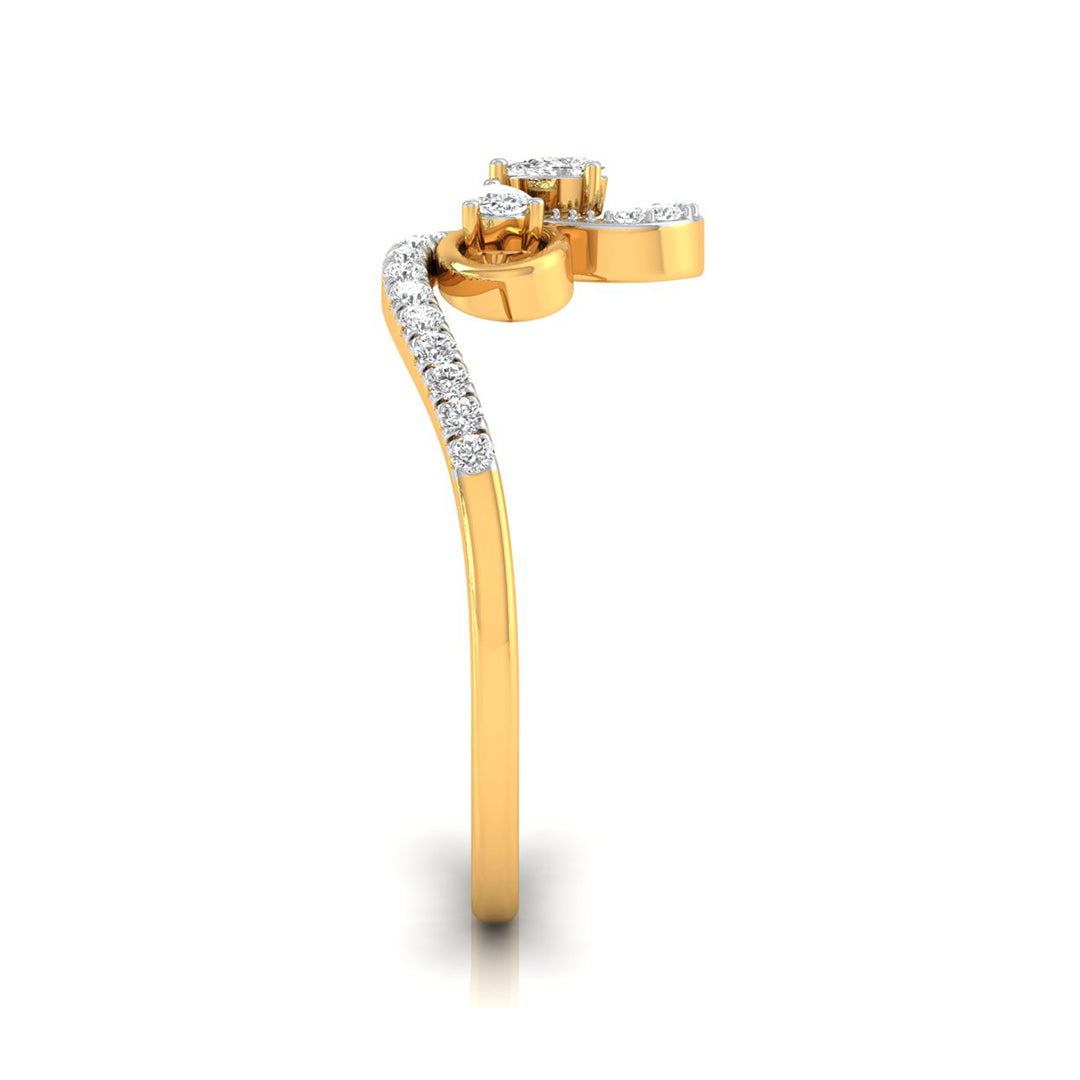 Regal Wing Ring